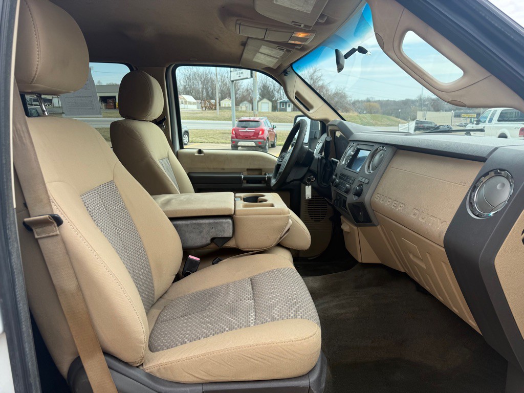 2012 Ford F-250 Image 12