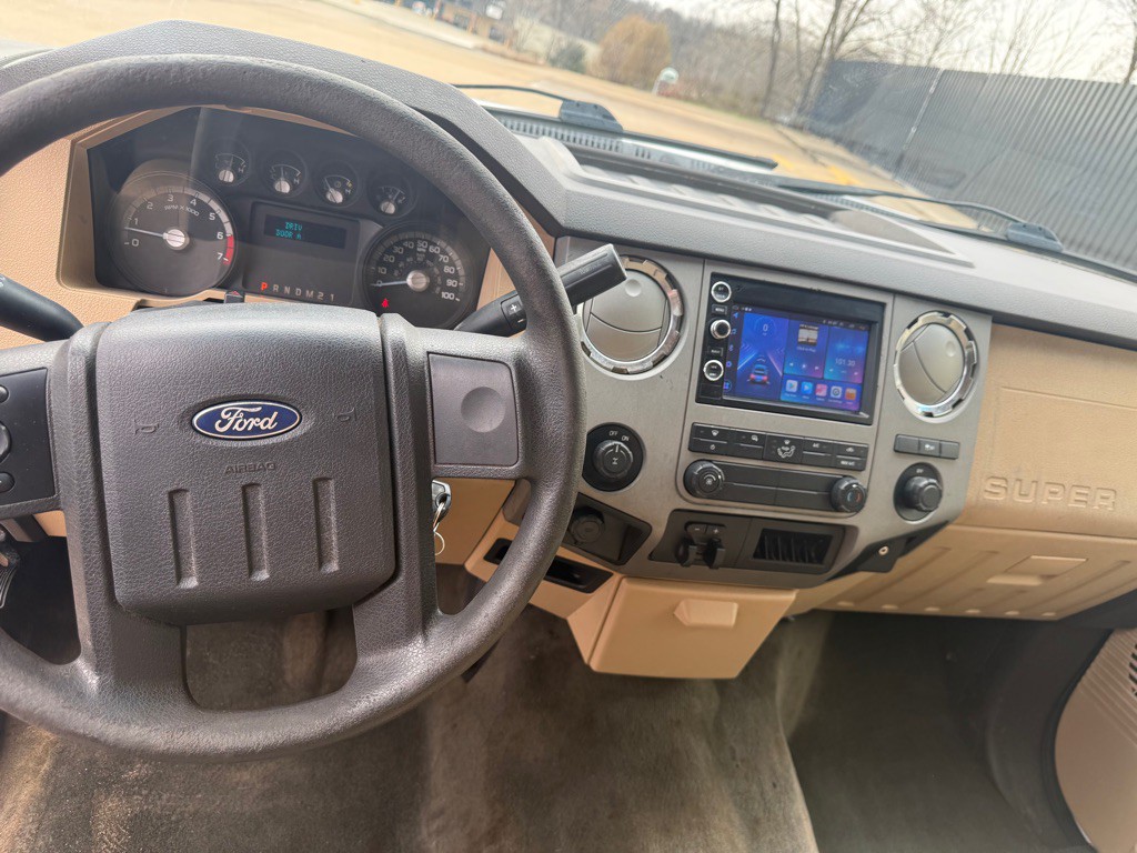2012 Ford F-250 Image 14
