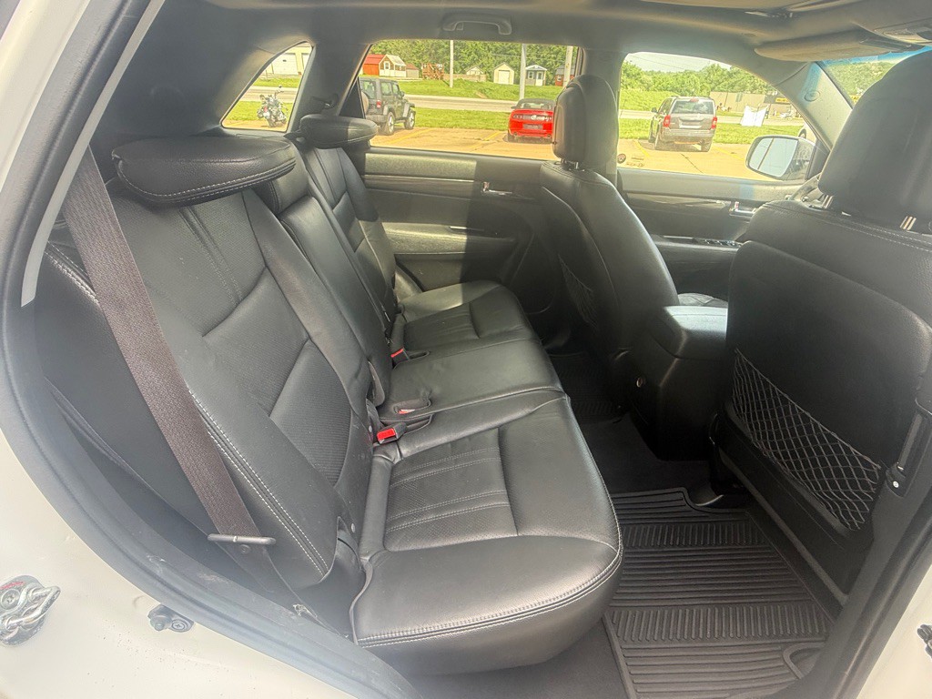 2012 Kia Sorento Image 13