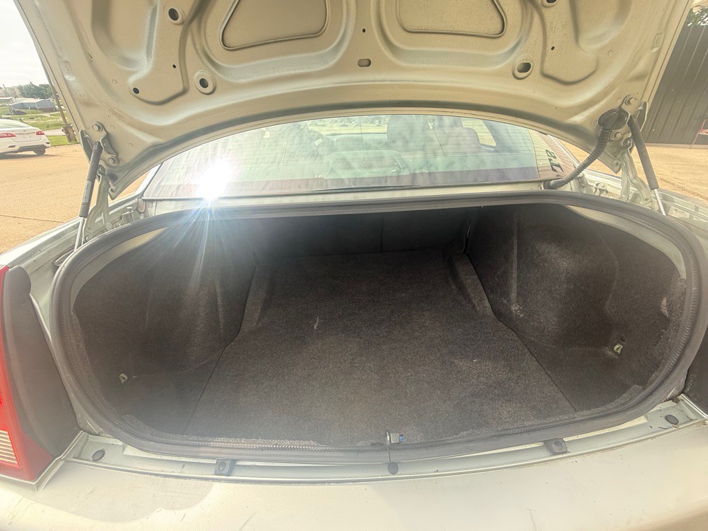 2006 Chrysler 300 Image 9