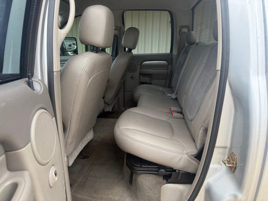 2005 Dodge Ram 3500 Image 10