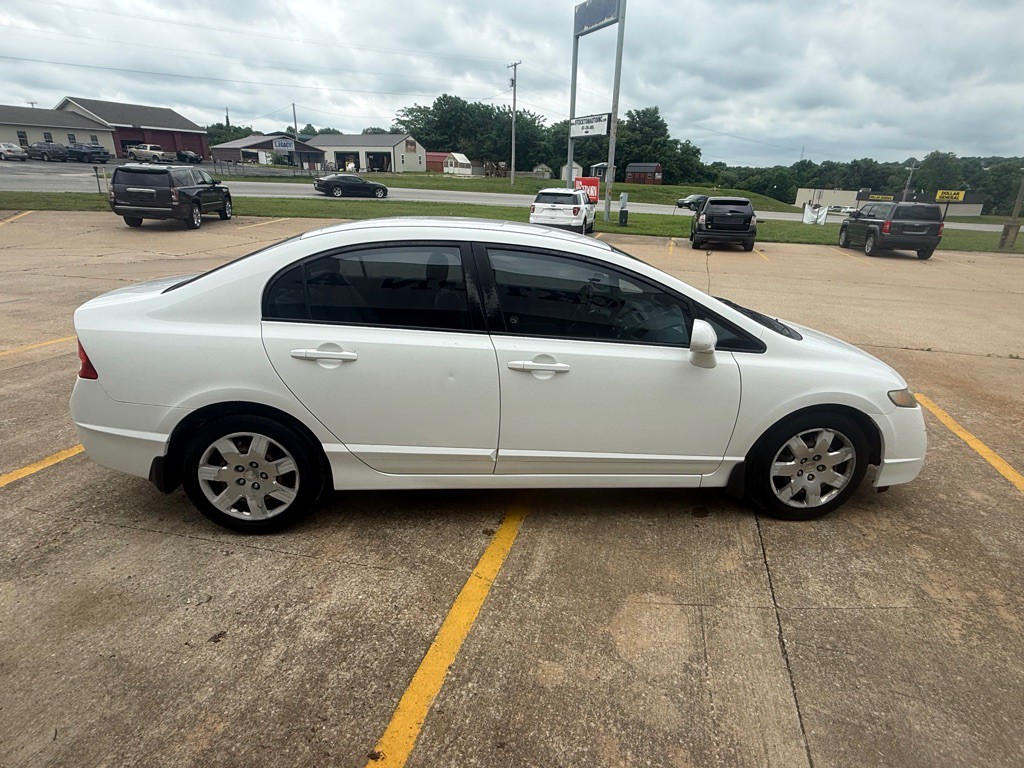 2011 Honda Civic Image 6