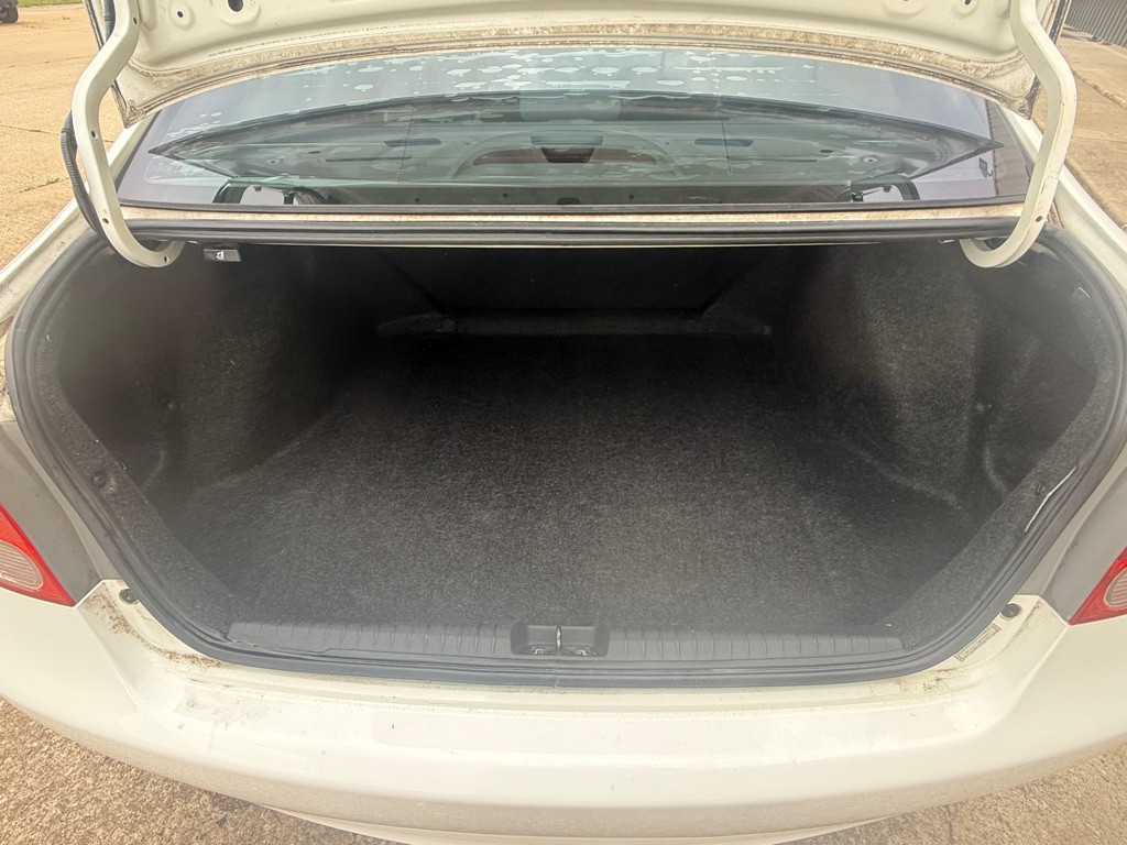 2011 Honda Civic Image 9