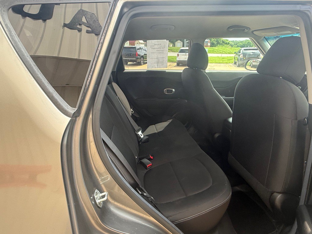 2017 Kia Soul Image 11