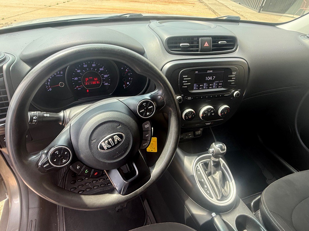 2017 Kia Soul Image 14