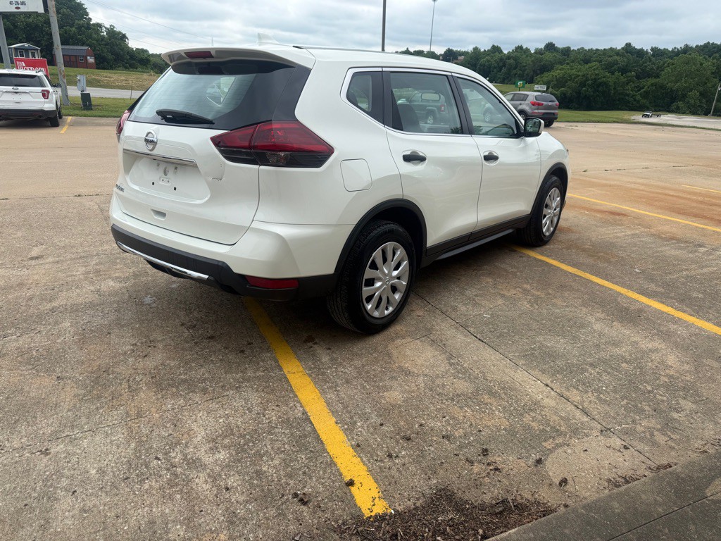 2020 Nissan Rogue Image 5