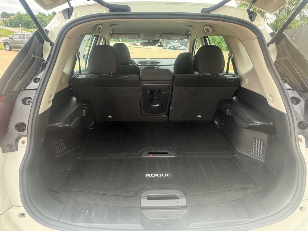 2020 Nissan Rogue Image 9