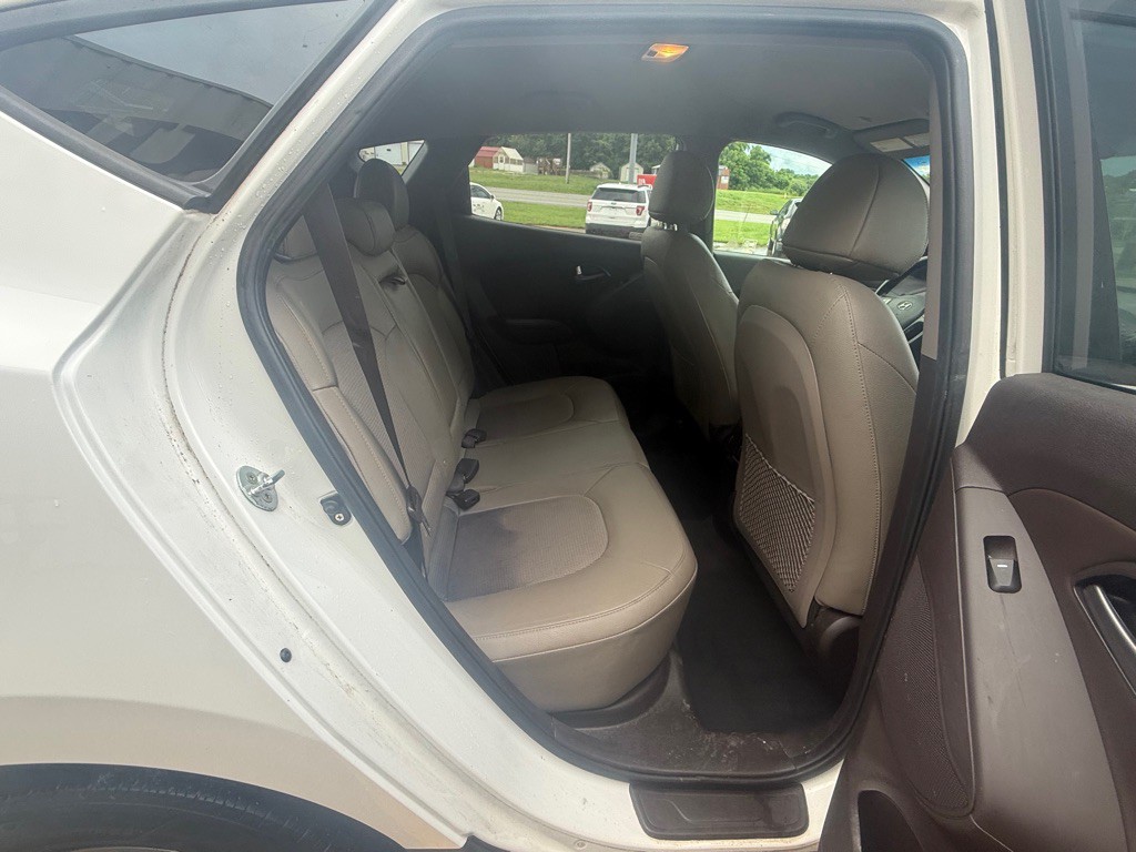 2014 Hyundai Tucson Image 11