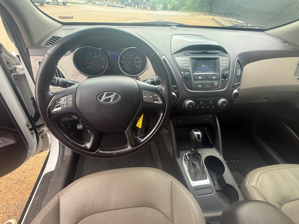2014 Hyundai Tucson Image 14