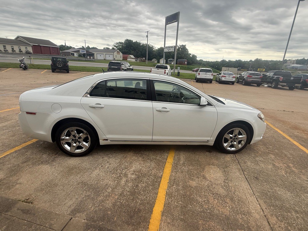2009 Chevrolet Malibu Image 6