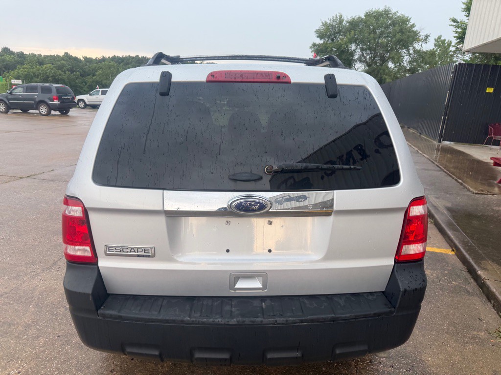 2011 Ford Escape Image 4