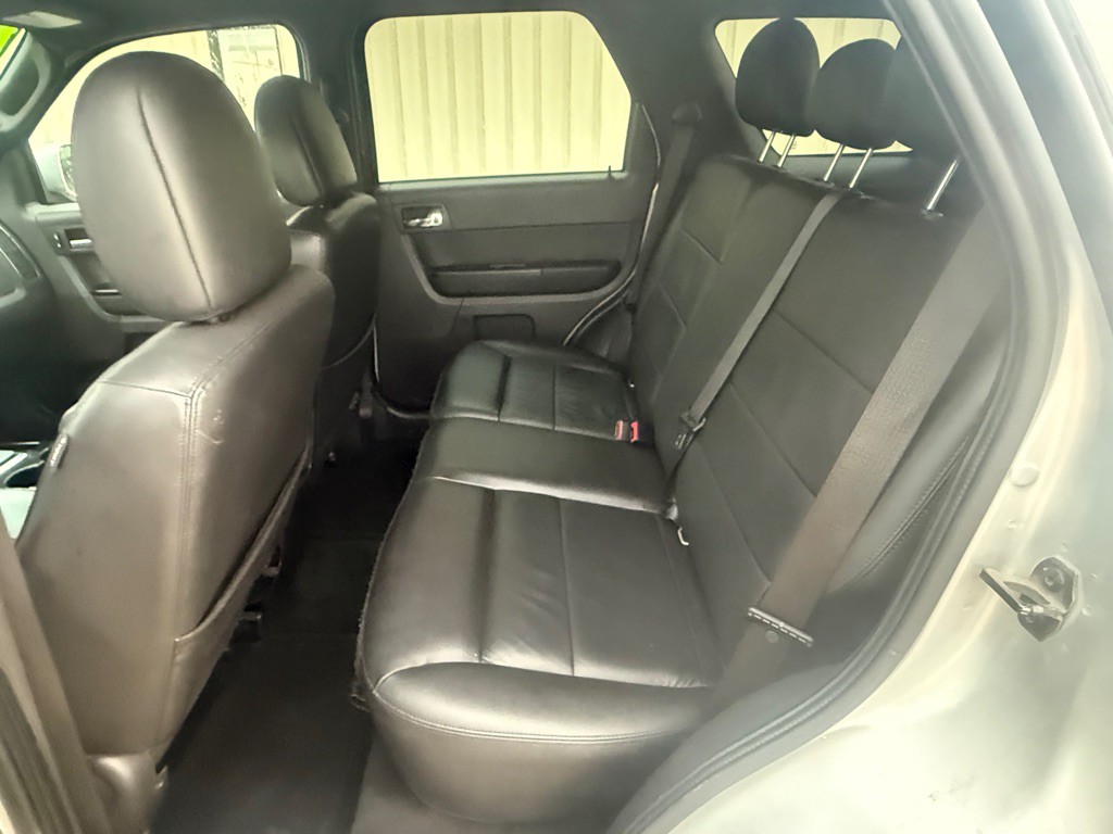 2011 Ford Escape Image 10