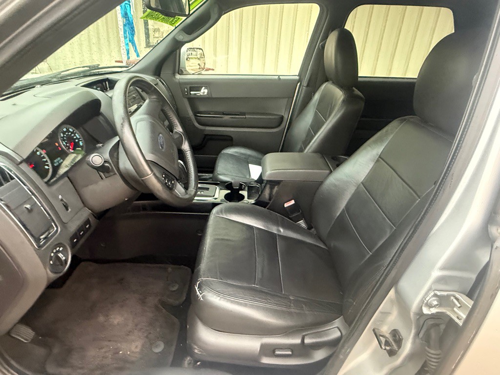 2011 Ford Escape Image 13