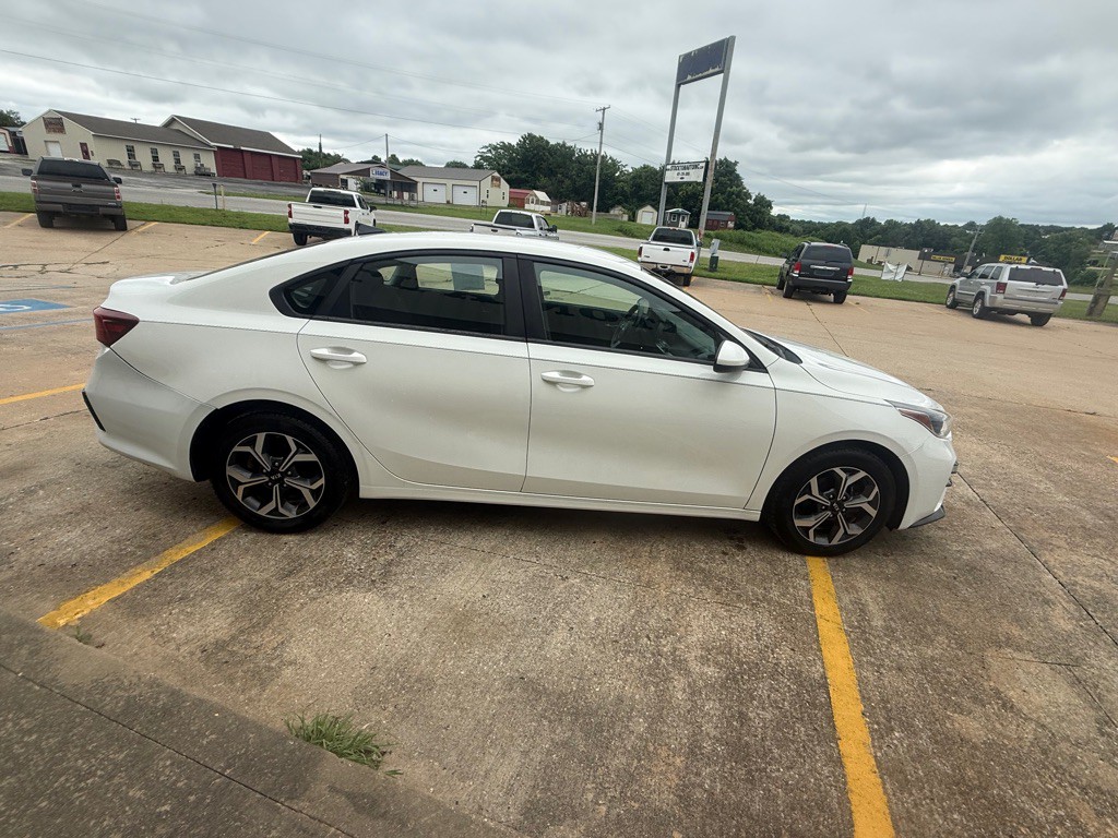 2019 Kia Forte Image 6