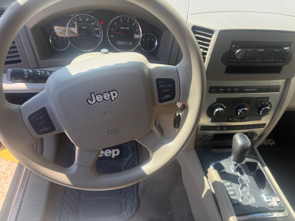 2007 Jeep Grand Cherokee Image 14