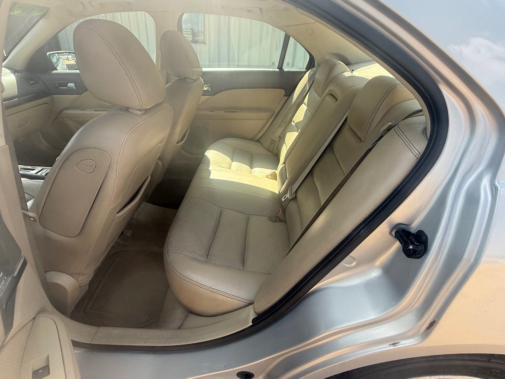 2009 Ford Fusion Image 10