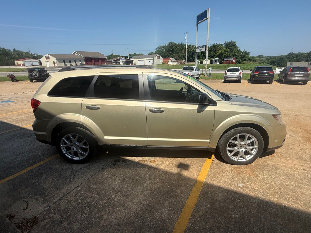 2011 Dodge Journey Image 6