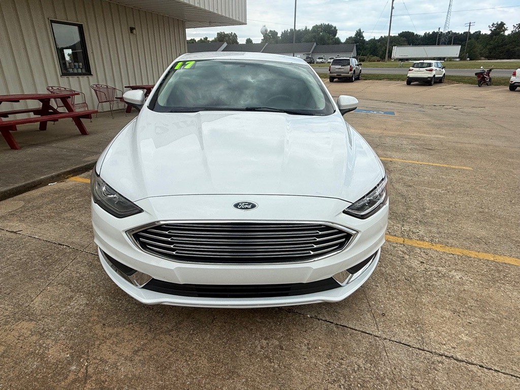 2017 Ford Fusion Image 8