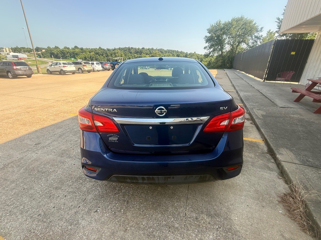 2019 Nissan Sentra Image 4
