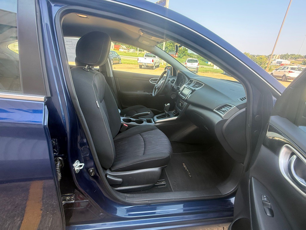 2019 Nissan Sentra Image 12