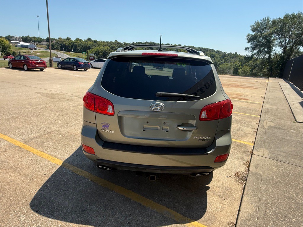 2009 Hyundai Santa Fe Image 4