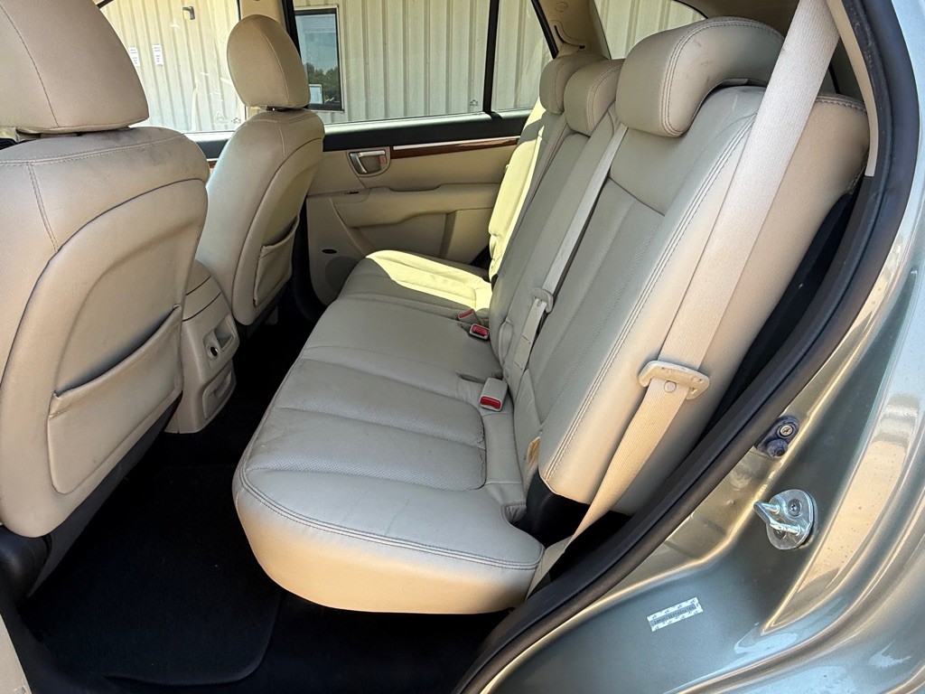 2009 Hyundai Santa Fe Image 10