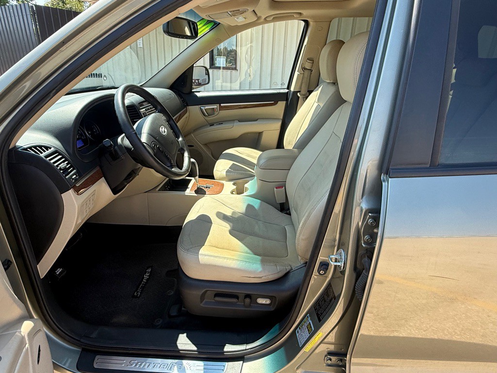 2009 Hyundai Santa Fe Image 13