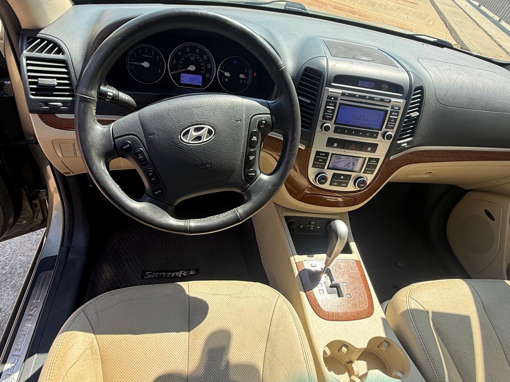 2009 Hyundai Santa Fe Image 14