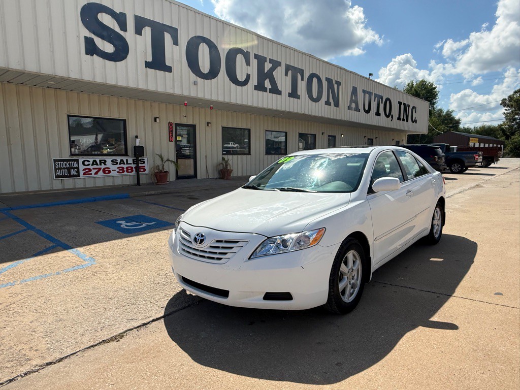 2009 Toyota Camry Image 1
