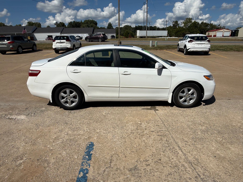 2009 Toyota Camry Image 6