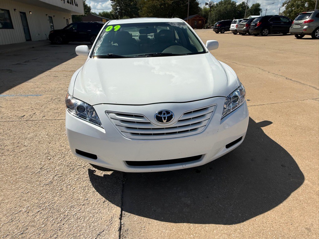 2009 Toyota Camry Image 8