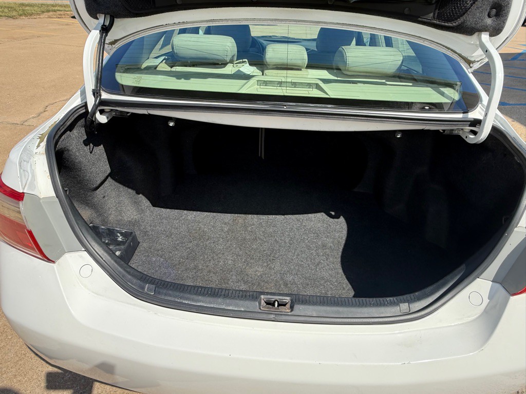 2009 Toyota Camry Image 9