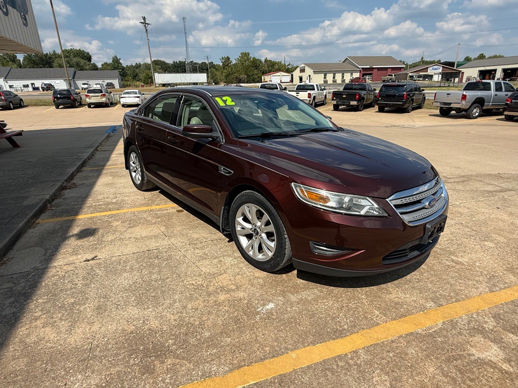 2012 Ford Taurus Image 7