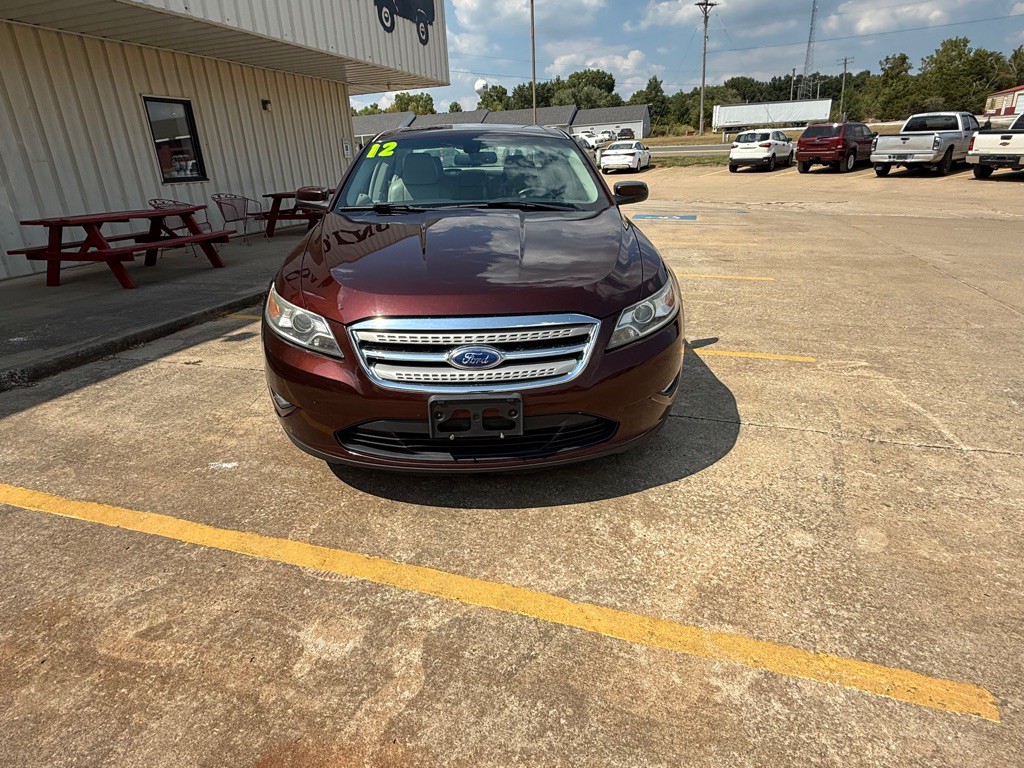 2012 Ford Taurus Image 8