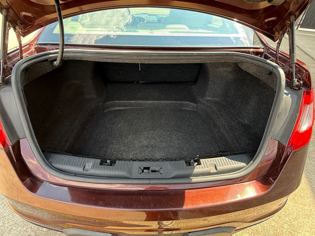 2012 Ford Taurus Image 9