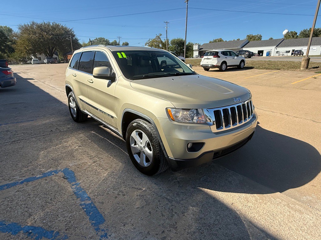 2011 Jeep Grand Cherokee Image 7