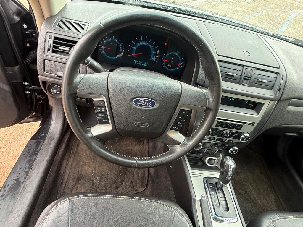 2011 Ford Fusion Image 13