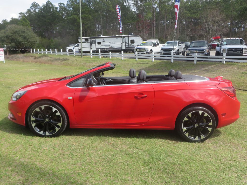 2017 Buick Cascada Image 1