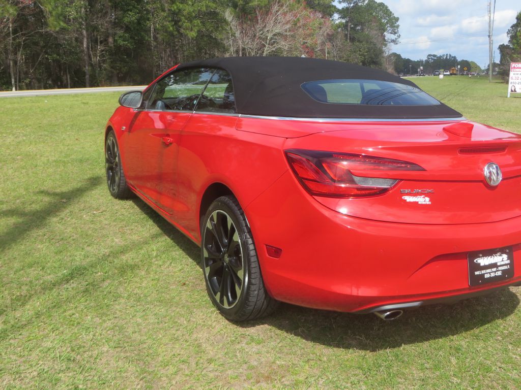 2017 Buick Cascada Image 9