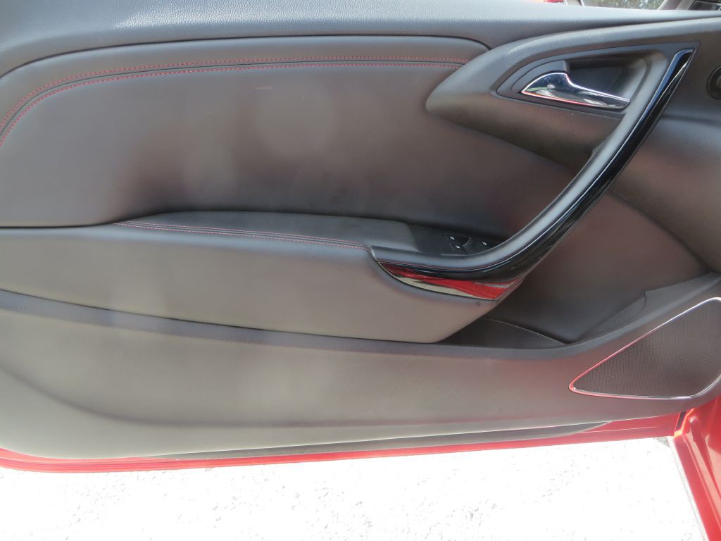2017 Buick Cascada Image 11