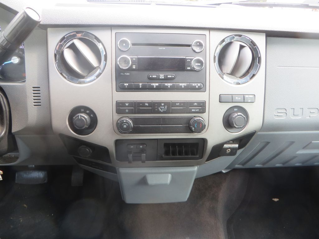 2013 Ford F-250 Image 19