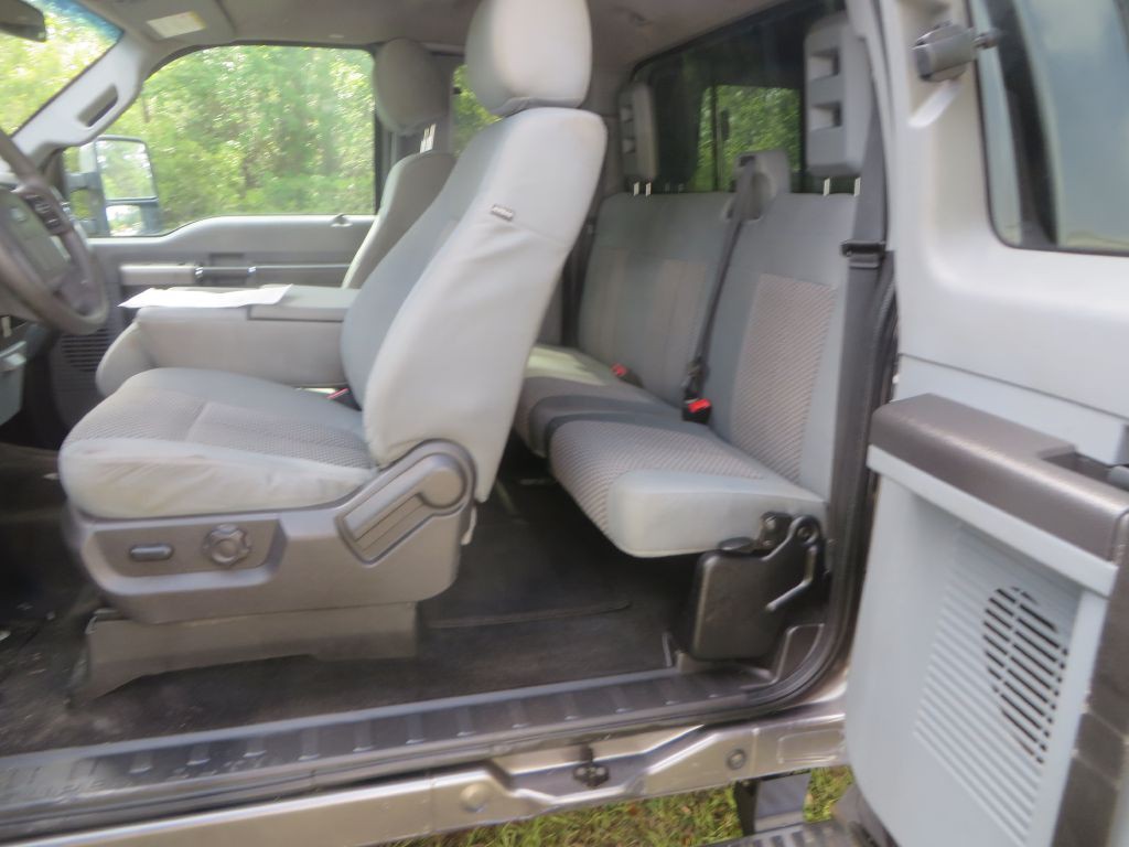 2013 Ford F-250 Image 22
