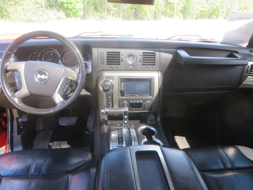 2008 HUMMER H2 Image 13