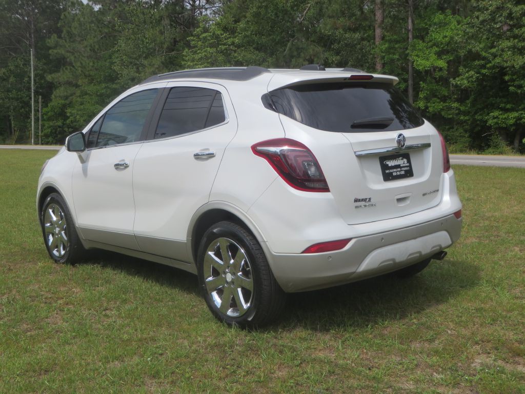 2017 Buick Enclave Image 8
