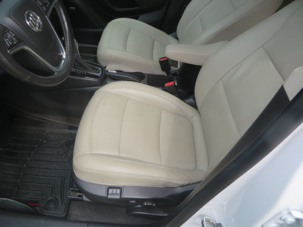 2017 Buick Enclave Image 22