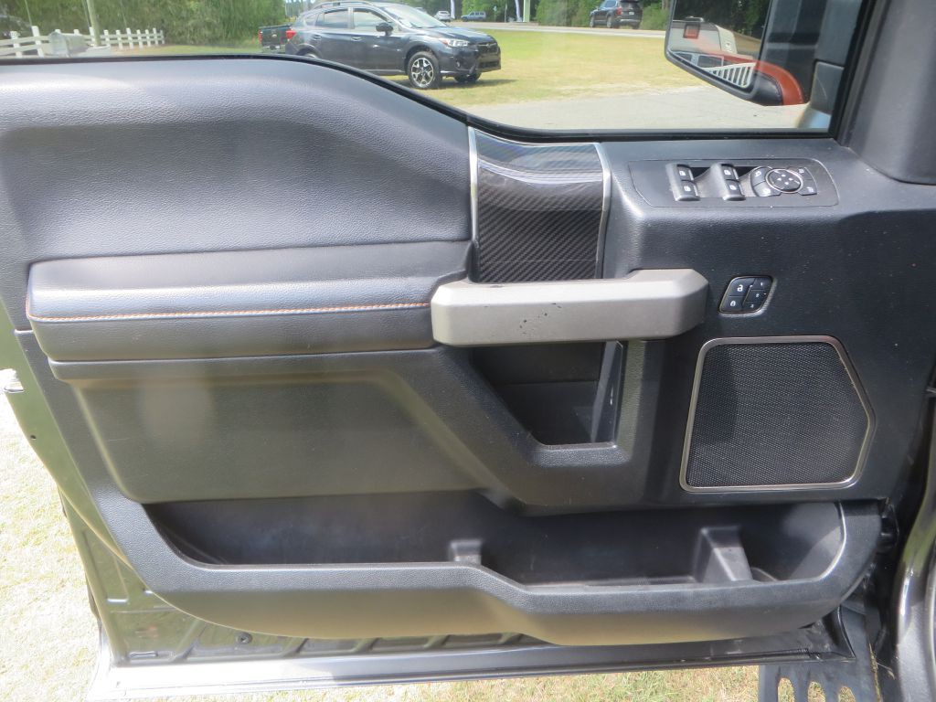 2017 Ford F-150 Image 14