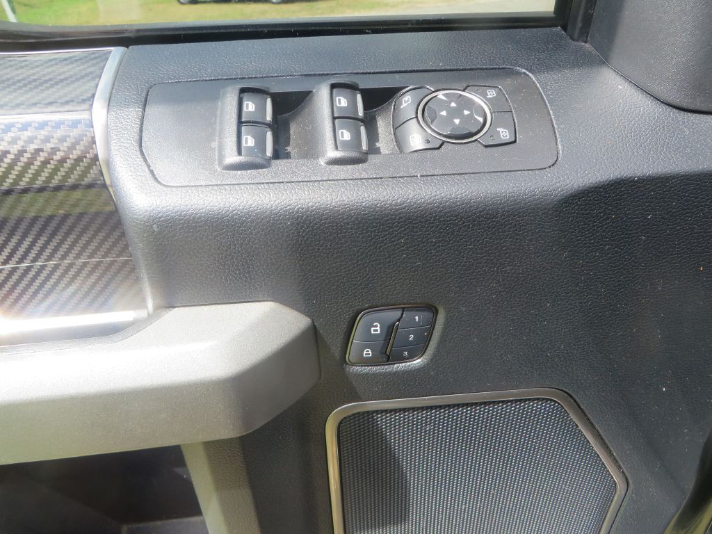 2017 Ford F-150 Image 15