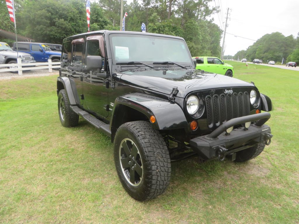 2011 Jeep Wrangler Unlimited Image 4