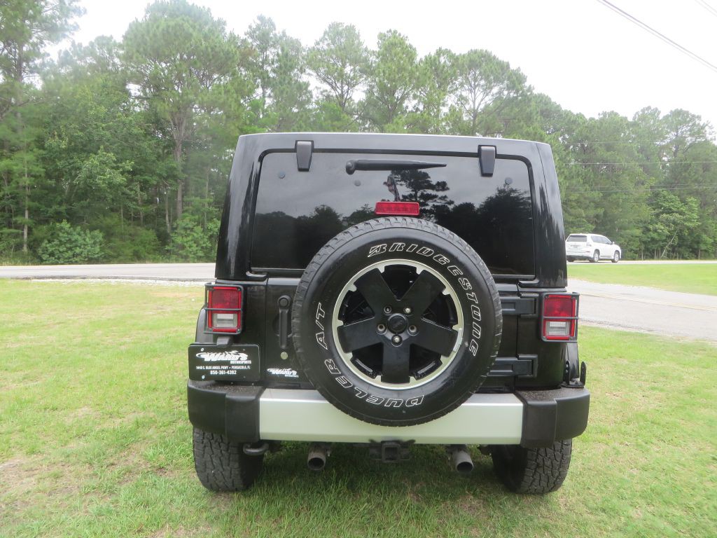 2011 Jeep Wrangler Unlimited Image 7