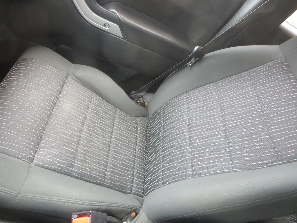 2011 Jeep Wrangler Unlimited Image 19